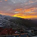 Sierra Nevada, Proximo A Pistas Y Plaza Central, Vistas Increibles Sierra Nevada