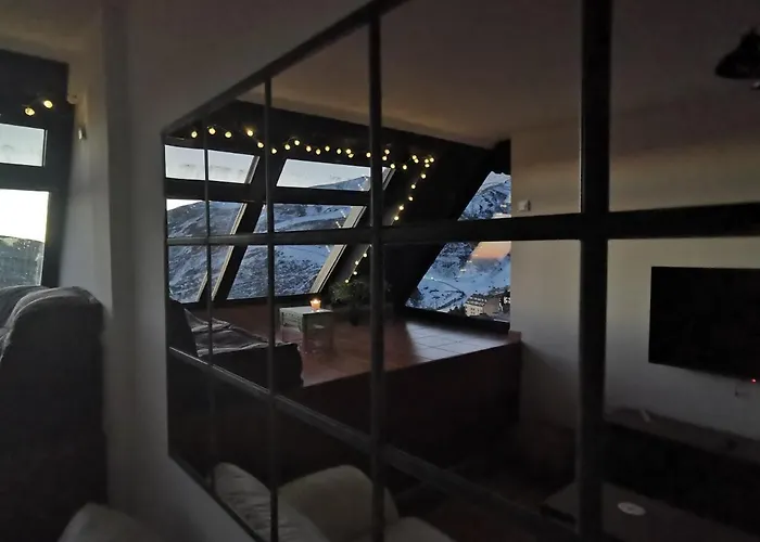 Sierra Nevada, Proximo A Pistas Y Plaza Central, Vistas Increibles * 塞拉内华达